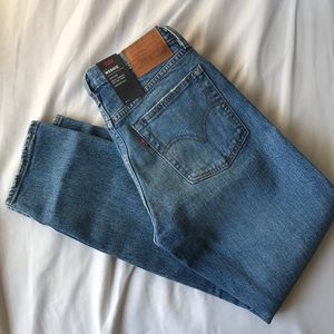 Levi’s wedgie fit jeans Size 26 NWT